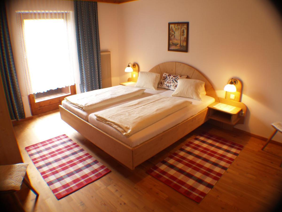 Alm-Apartments Heiligenblut Oda fotoğraf